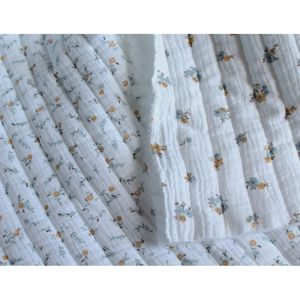 Tissu matelassé double gaze coton Janet/Hope blanc motifs fleuris