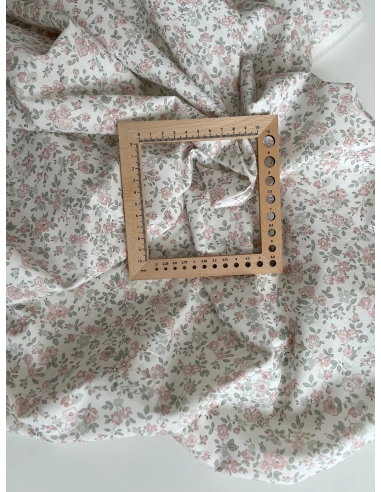 June - Popeline de coton douce BIO imprimé fleuri vert sauge et rose Tissus issus de l'agriculture biologique  - 7