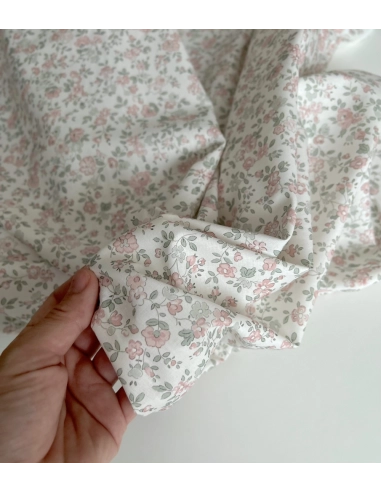 June - Popeline de coton douce BIO imprimé fleuri vert sauge et rose Tissus issus de l'agriculture biologique  - 2