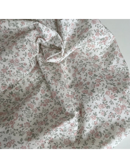 June - Popeline de coton douce BIO imprimé fleuri vert sauge et rose Tissus issus de l'agriculture biologique  - 1