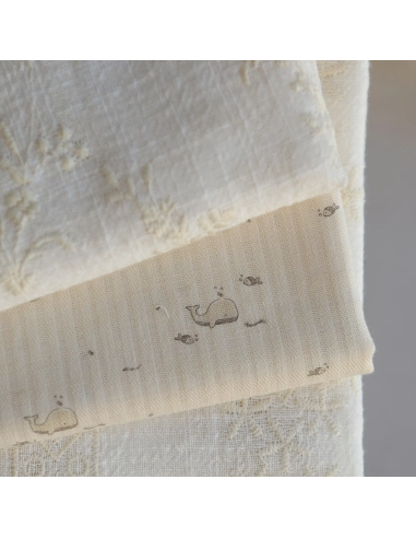 Moby - Seersucker / Coton gaufré doux écru motif marin baleine