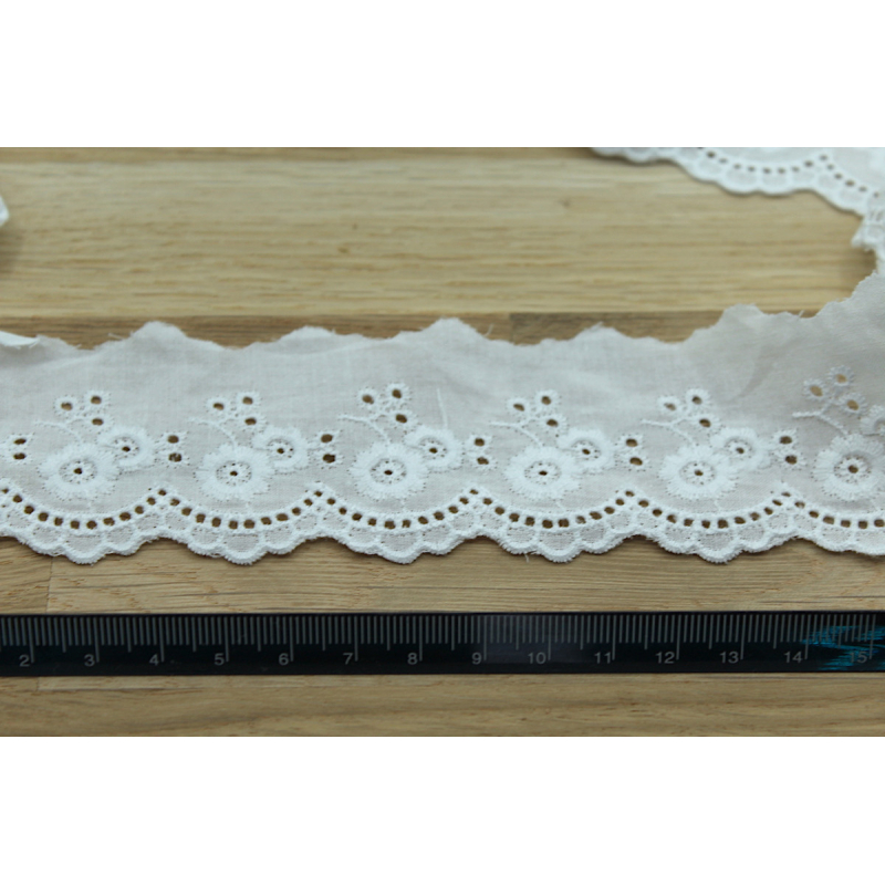 Galon coton broderie anglaise brodé BLANC 45mm x 1m