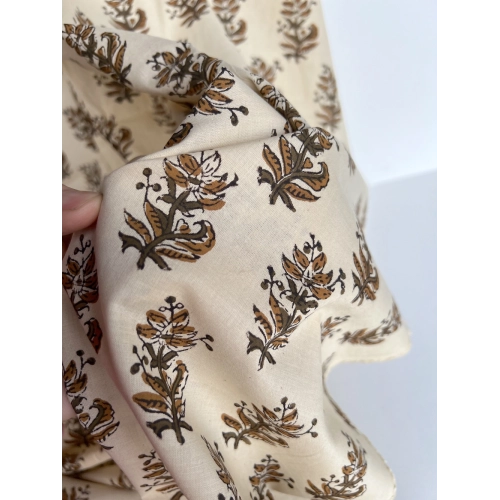 Tissu indien coton hand block traditionnel kaki / écru Batikou - 1 2