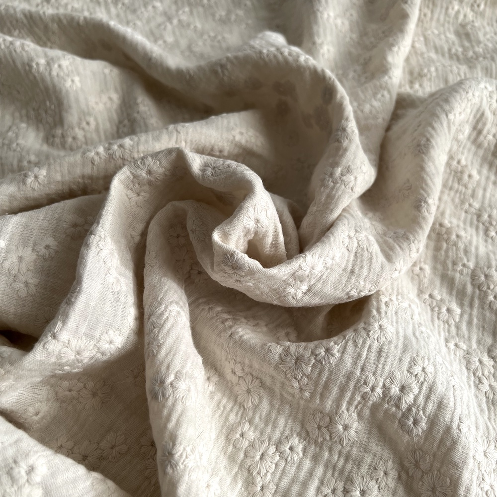Double gaze de coton Esmée brodée coloris écru