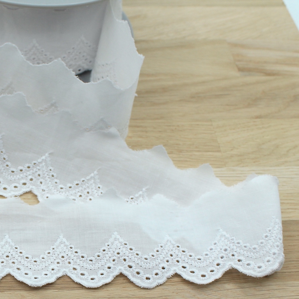 Galon coton broderie anglaise brodé blanc 50mm x 1m