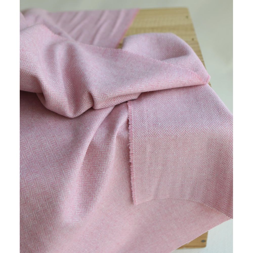 Tissu chevrons texturé coton / laine coloris Rose tendre
