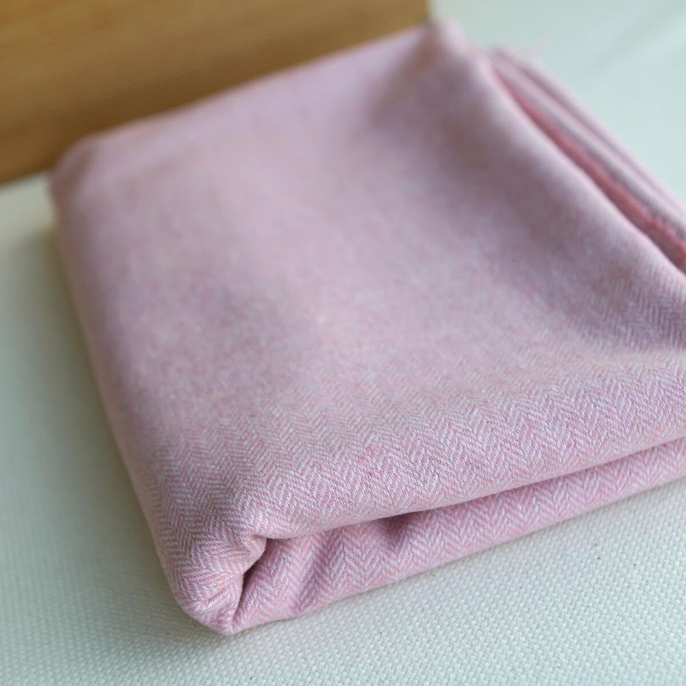 Tissu chevrons texturé coton / laine coloris Rose tendre
