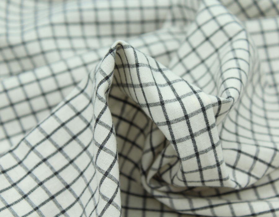 Coton popeline chiné écru carreaux