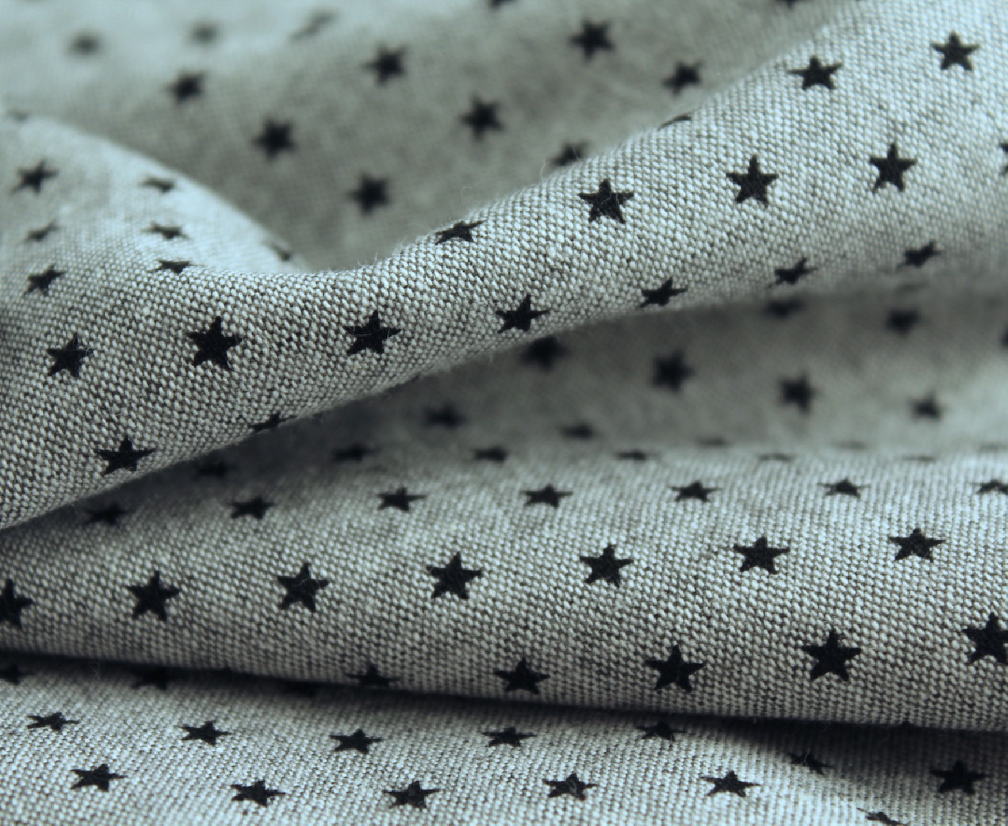 Chambray coton coloris gris chiné à motif étoiles Batikou - 4