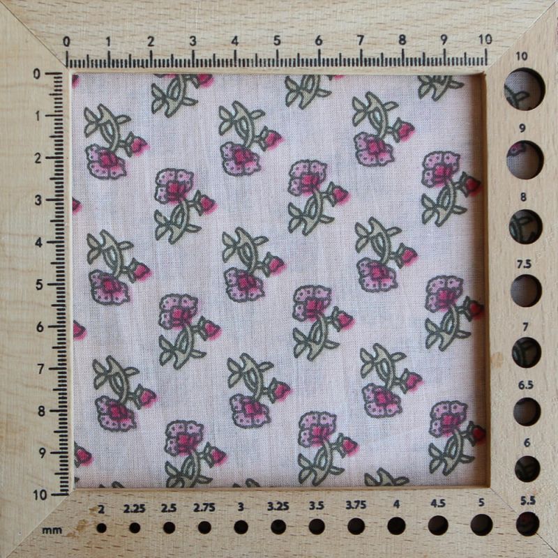 Indira B - Tissu indien en coton imprimé main Hand Block