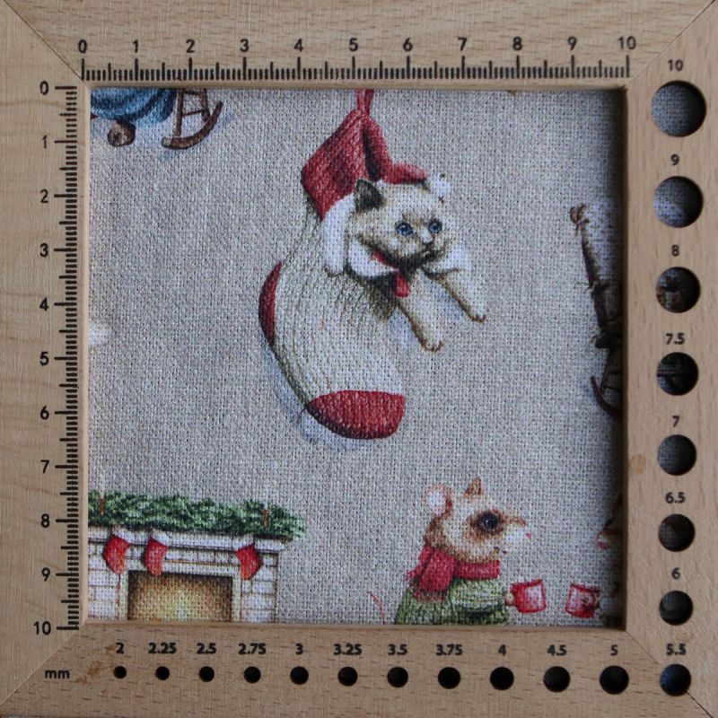 Toile de coton canvas motif animaux de noël fond beige