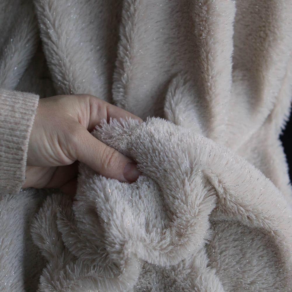 Meora - fausse fourrure / moumoute sherpa lurex écru