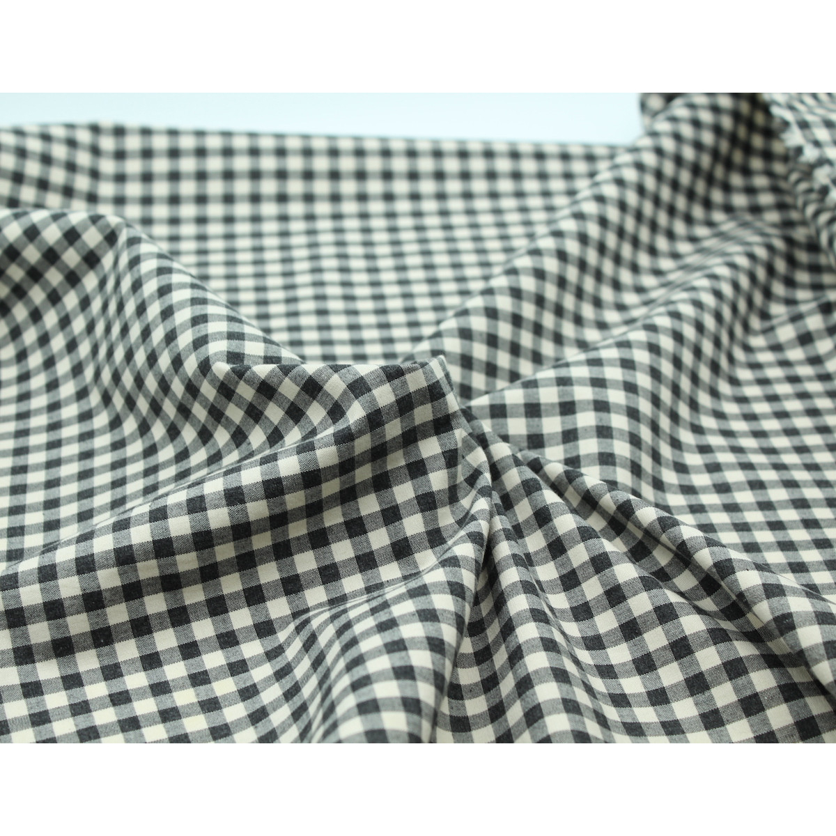 Coton vichy chiné écru carreaux 5mm Coton vichy chiné écru carreaux 5mm