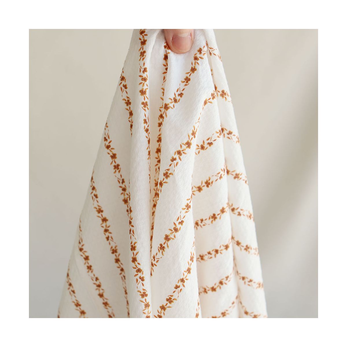 Alicia - Tissu coton texturé imprimé ambre