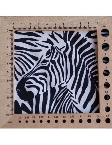 Zebra - Viscose imprimé fleuri graphique zèbres noir et blanc