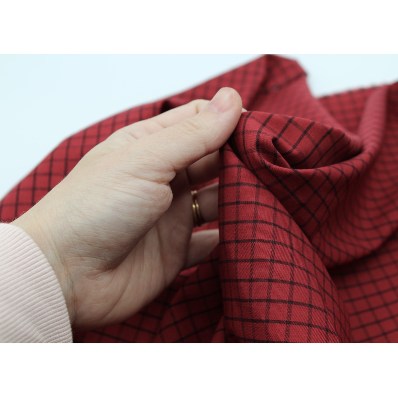Popeline de coton tissé carreaux bordeaux chiné