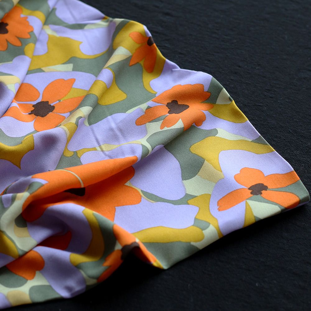 Aimée - Viscose imprimé fleuri vert et orange