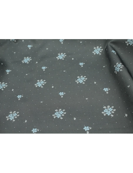 Coton satiné motif Beth exclusif Batikou fond pois gris étain x1m