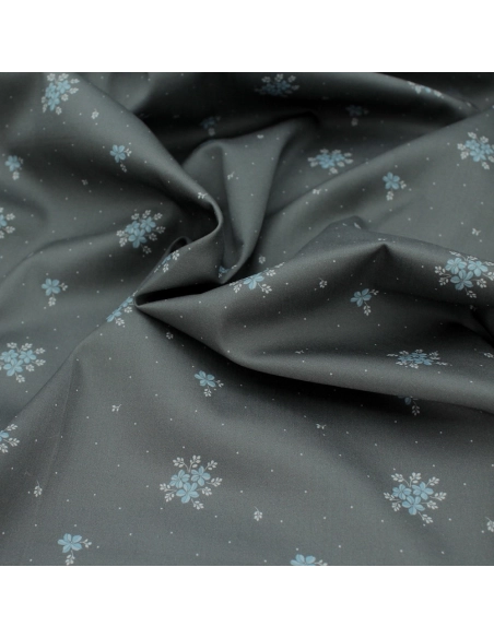 Coton satiné motif Beth exclusif Batikou fond pois gris étain x1m