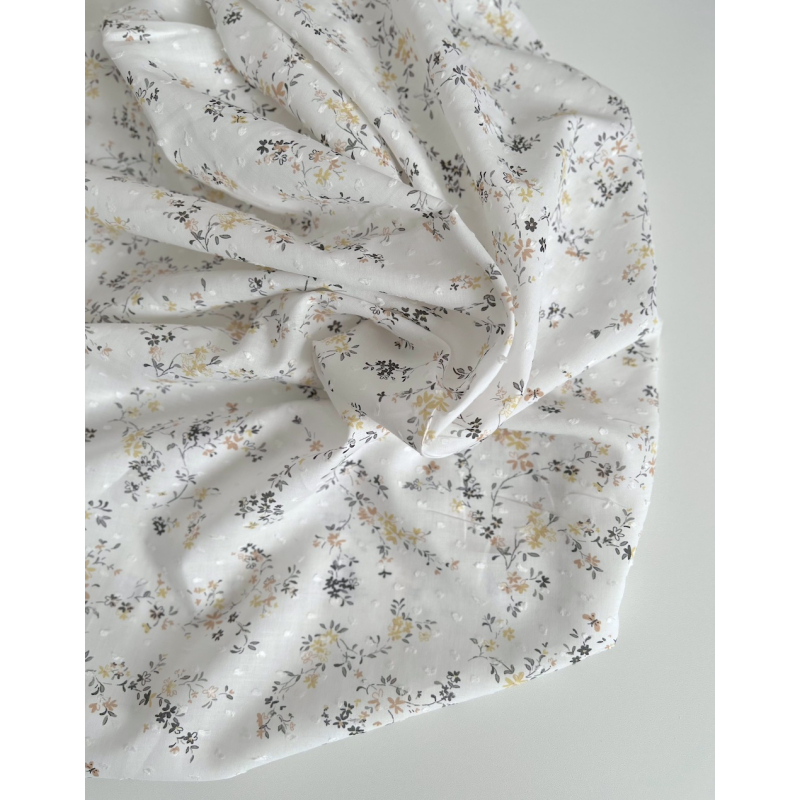 Coline - Plumetis de coton parme imprimé fleuri gris moutarde Tissus issus de l'agriculture biologique  - 4