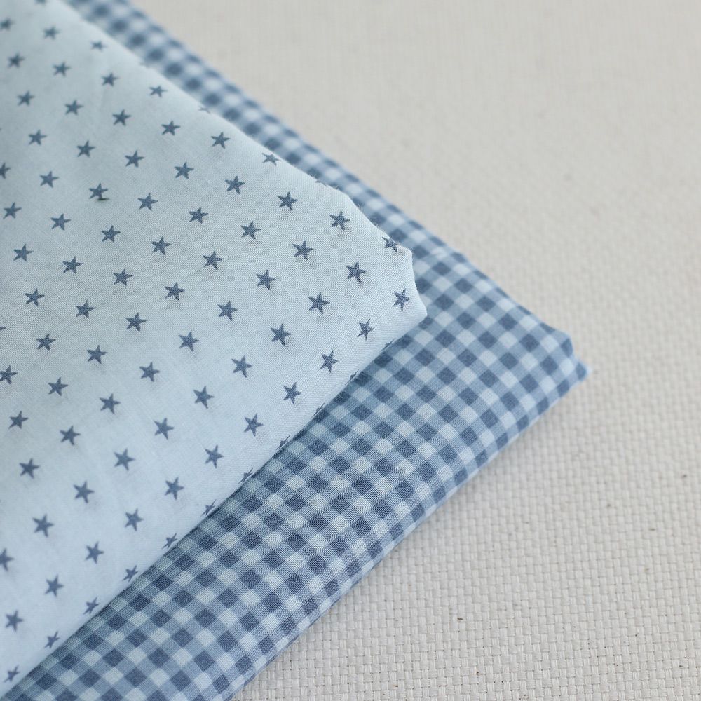Frou-frou / Batiste de coton imprimé petites étoiles bleu gris