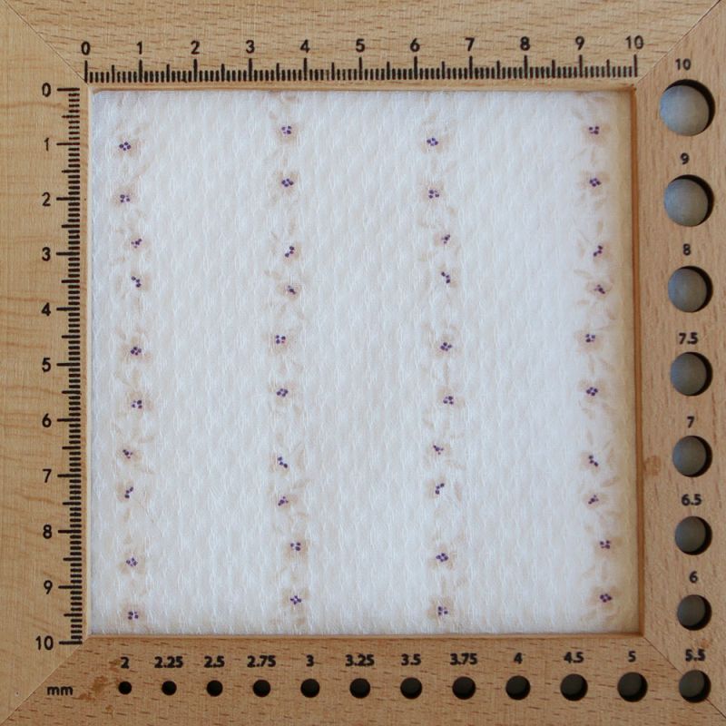 Alicia - Tissu coton texturé imprimé beige