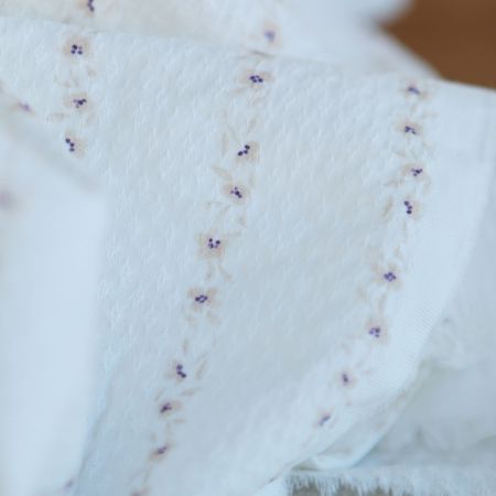 Alicia - Tissu coton texturé imprimé beige