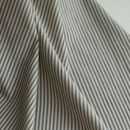 Coton tissé rayures écru et café