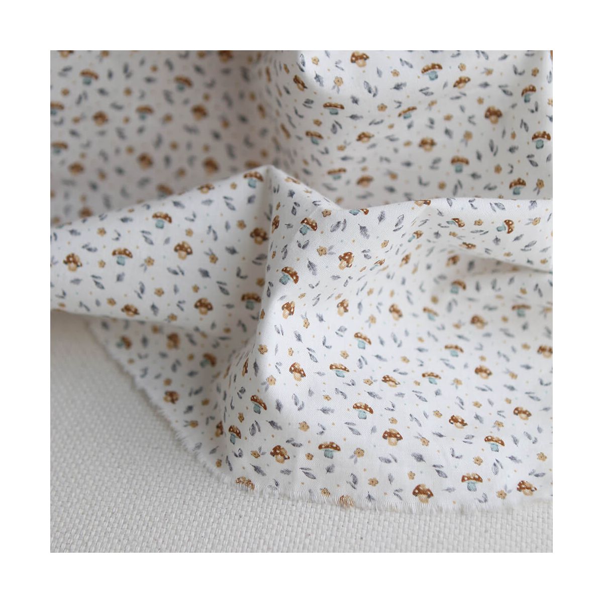 Amanite - Popeline de coton BIO imprimé champignon bleu gris et marron