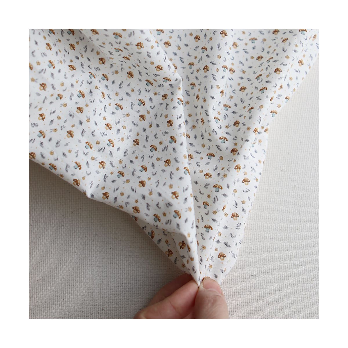 Amanite - Popeline de coton BIO imprimé champignon bleu gris et marron