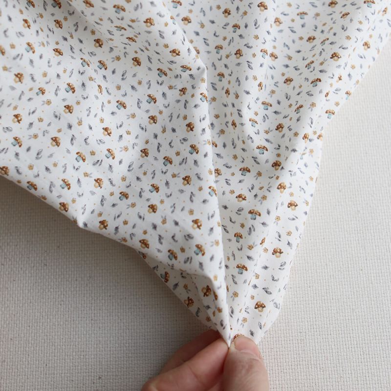 Amanite - Popeline de coton BIO imprimé champignon bleu gris et marron