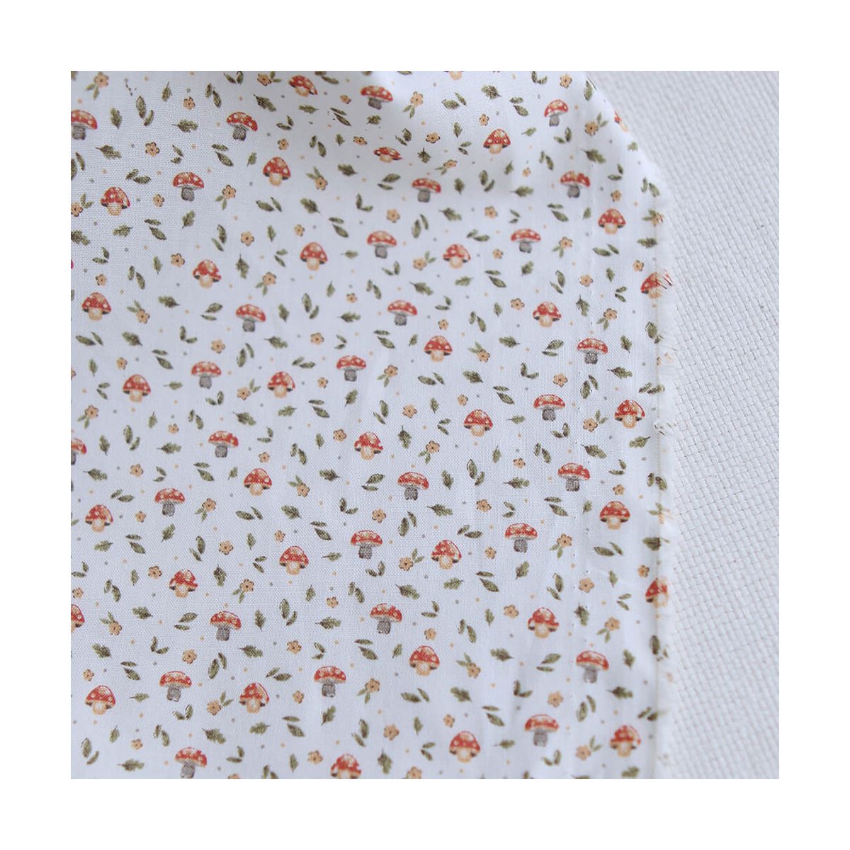 Amanite - Popeline de coton BIO imprimé champignon rouge orangé et vert