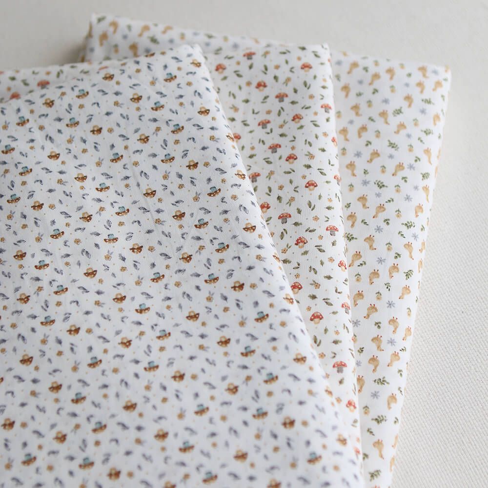 Amanite - Popeline de coton BIO imprimé champignon rouge orangé et vert