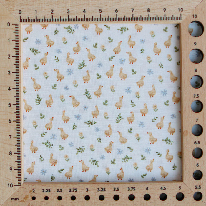 Tissu popeline coton douce imprimé motif petits canetons bébé enfant