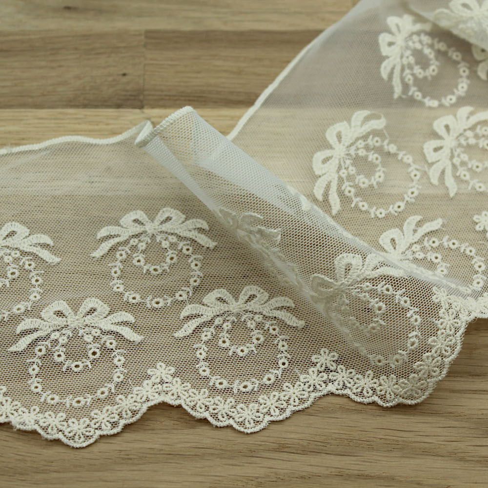 Galon tulle souple broderie coton brodé 130mm x 1m