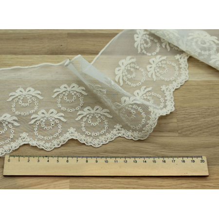 Galon tulle souple broderie coton brodé 130mm x 1m Galon tulle souple broderie coton brodé 130mm x 1m