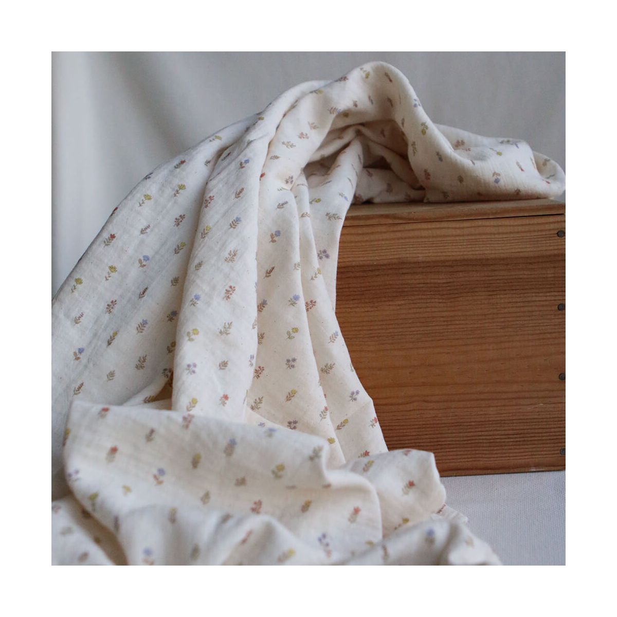 Lyséa - Double gaze de coton motif feuillage et agrumes