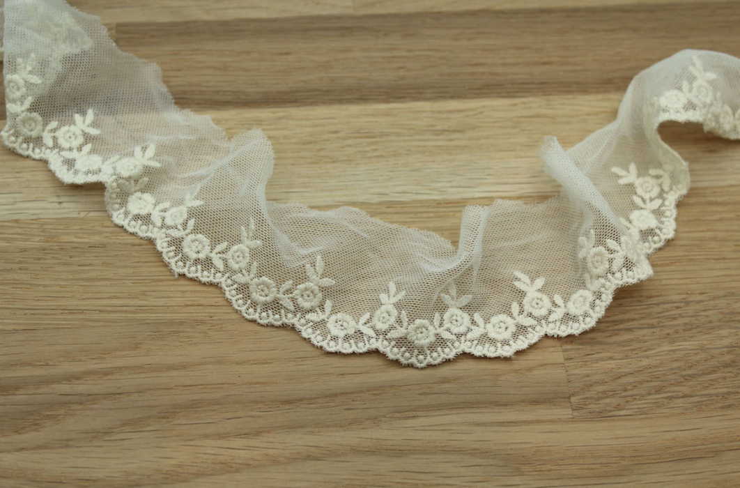 Galon tulle souple broderie coton brodé 50mm x 1m