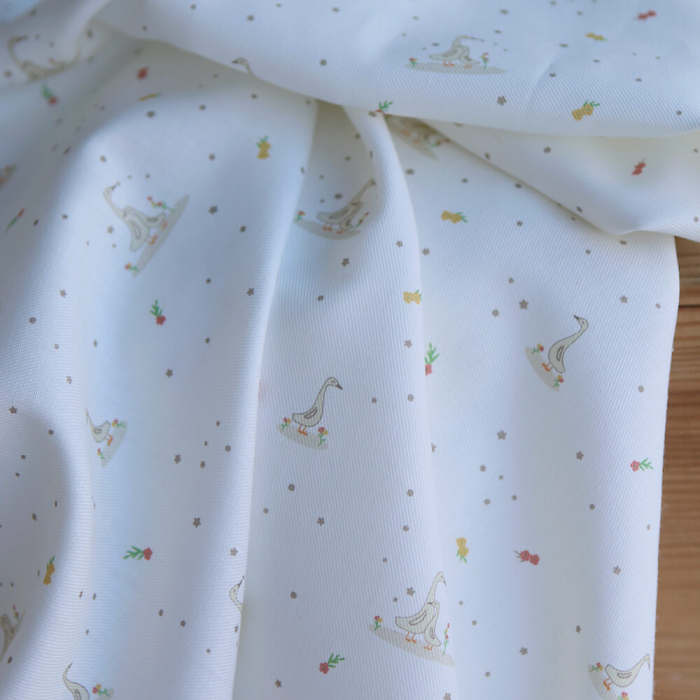 Pimprenelle - Tissu sergé / twill de coton organique imprimé oies