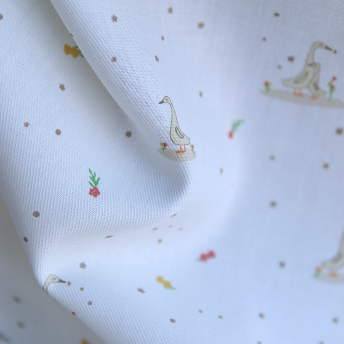 Tissu twill sergé coton organique imprimé oies couture mètre gris