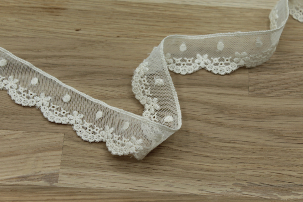 Galon tulle souple broderie coton brodé 30mm x 1m