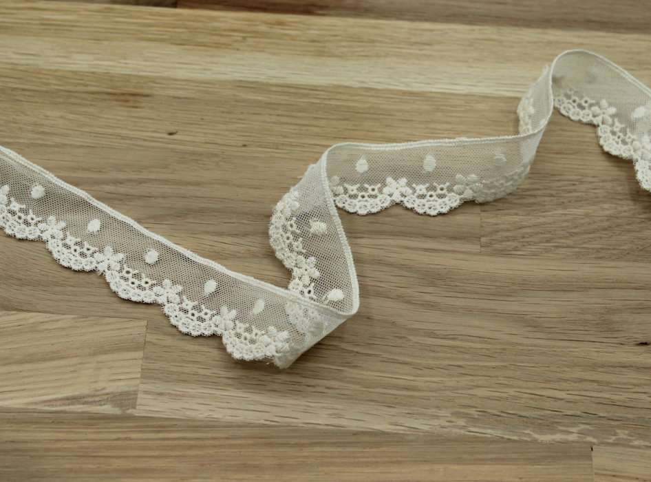 Galon tulle souple broderie coton brodé 30mm x 1m