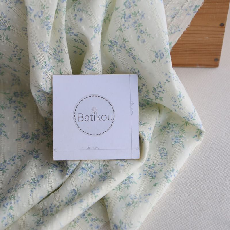 Blandine - Broderie anglaise plumetis coton texturé imprimé fleuri