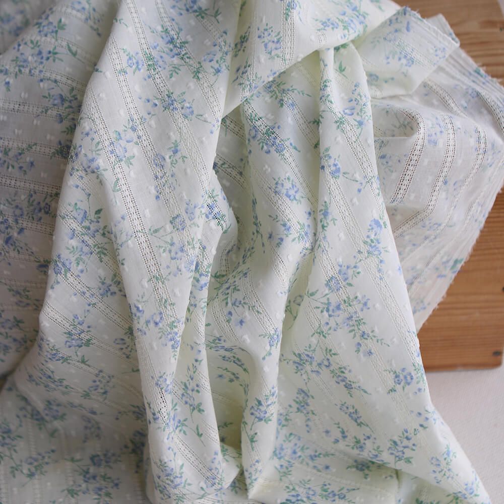 Blandine - Broderie anglaise plumetis coton texturé imprimé fleuri