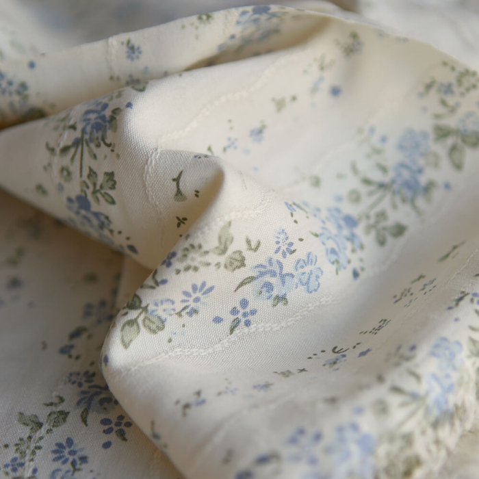 Camille - Tissu coton jacquard fleuri