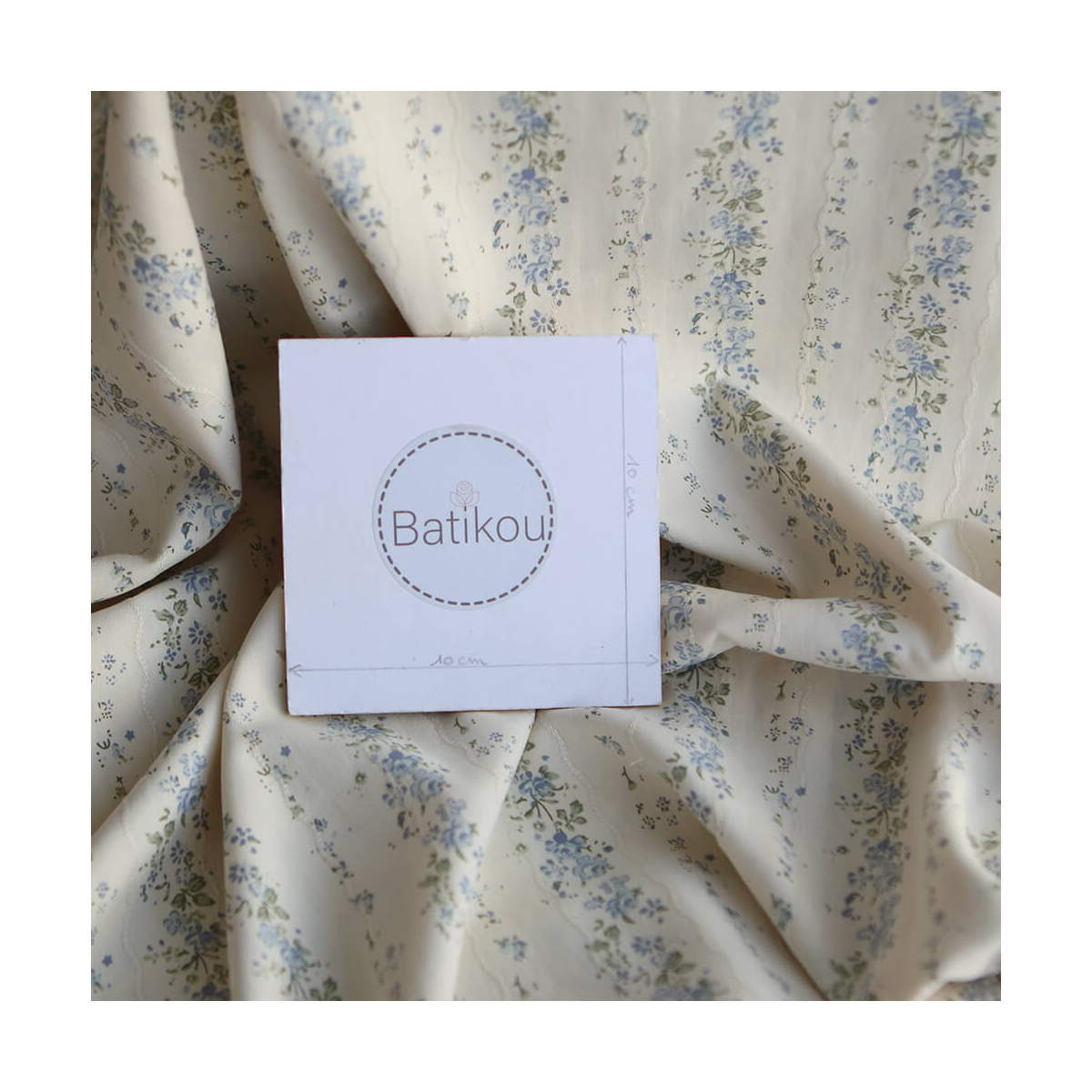 Camille - Tissu coton jacquard fleuri