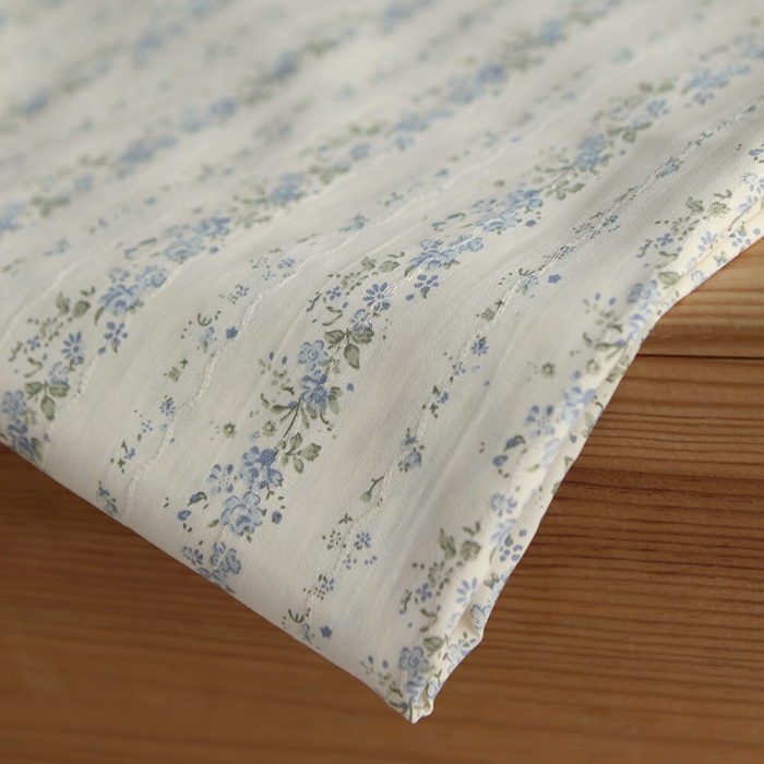 Camille - Tissu coton jacquard fleuri