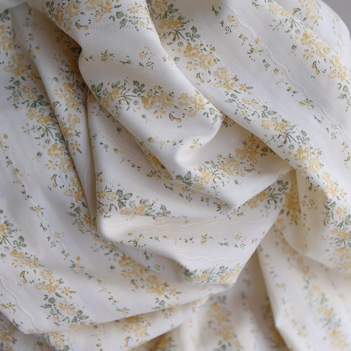 copy ofCamille - Tissu coton jacquard fleuri bleu