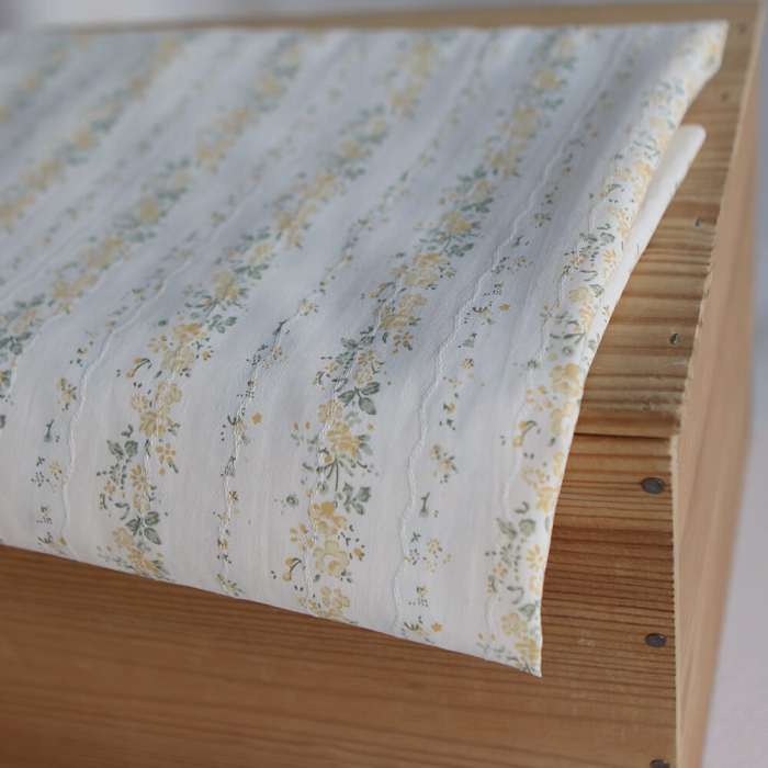 copy ofCamille - Tissu coton jacquard fleuri bleu