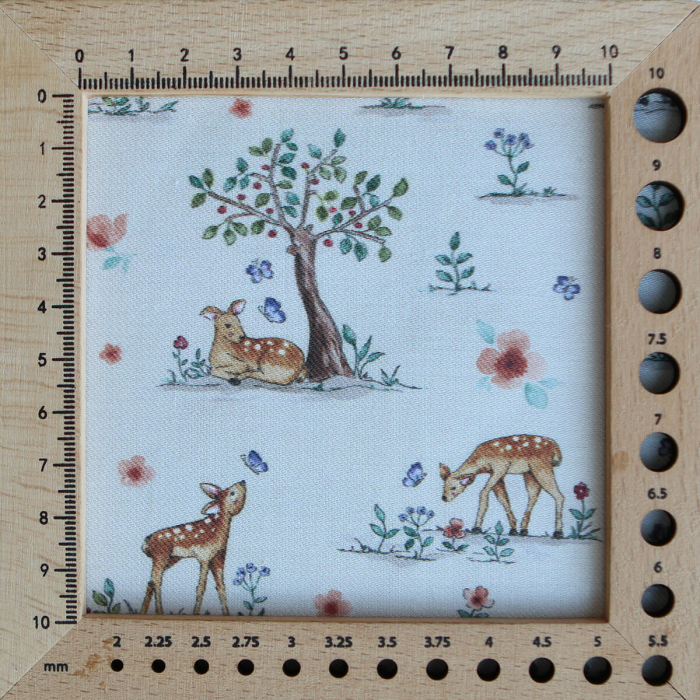 Bambi - Tissu sergé / twill de coton organique imprimé faons